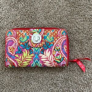Vera Bradley large Wallet
